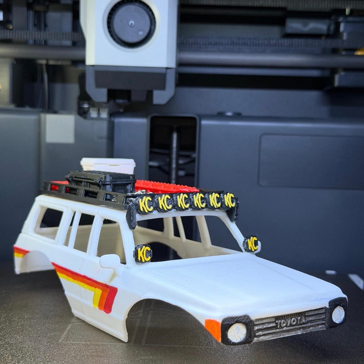 Land Cruiser Body